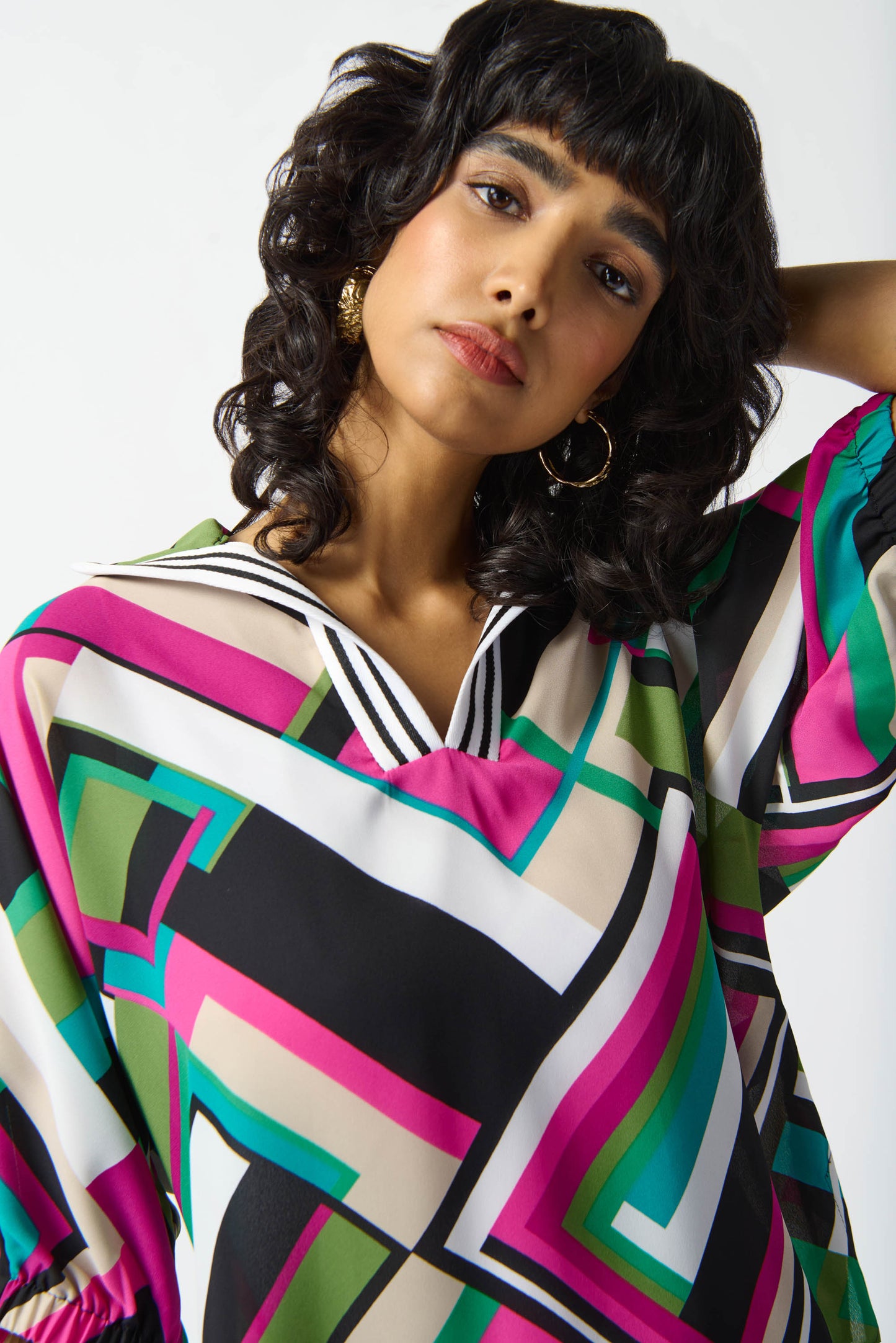 JOSEPH RIBKOFF GEORGETTE GEOMETRIC PRINT BOXY TOP