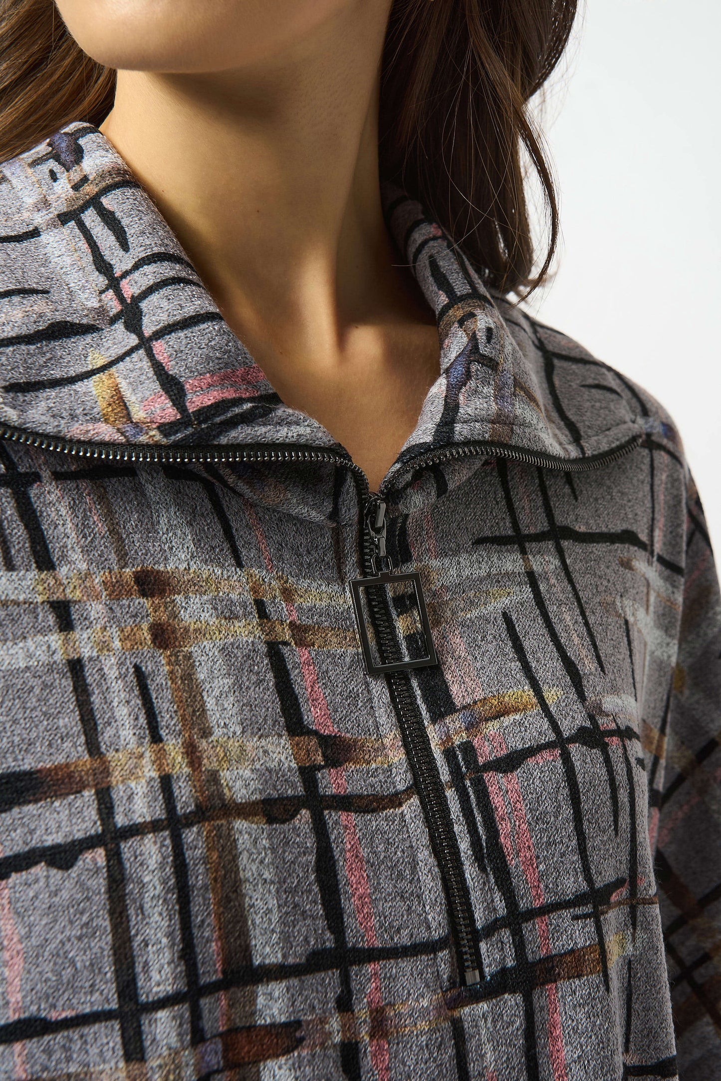 JOSEPH RIBKOFF SWEATER KNIT PLAID PRINT BOXY TOP