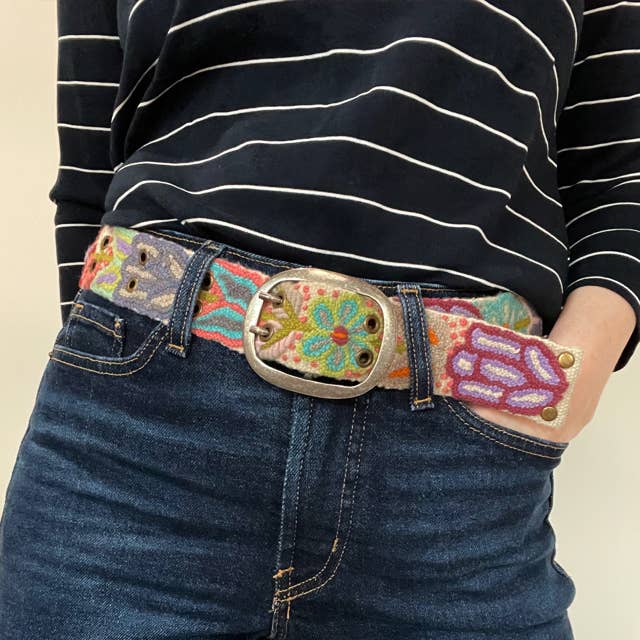 FOLKLORICA FLORAL EMBROIDERED WOOL BELT