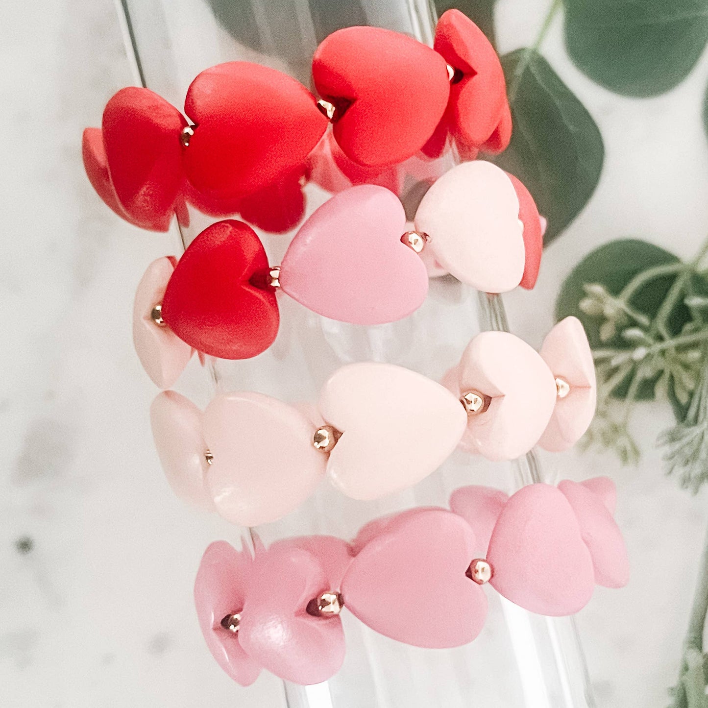 HEART BEAD STRETCH BRACELET