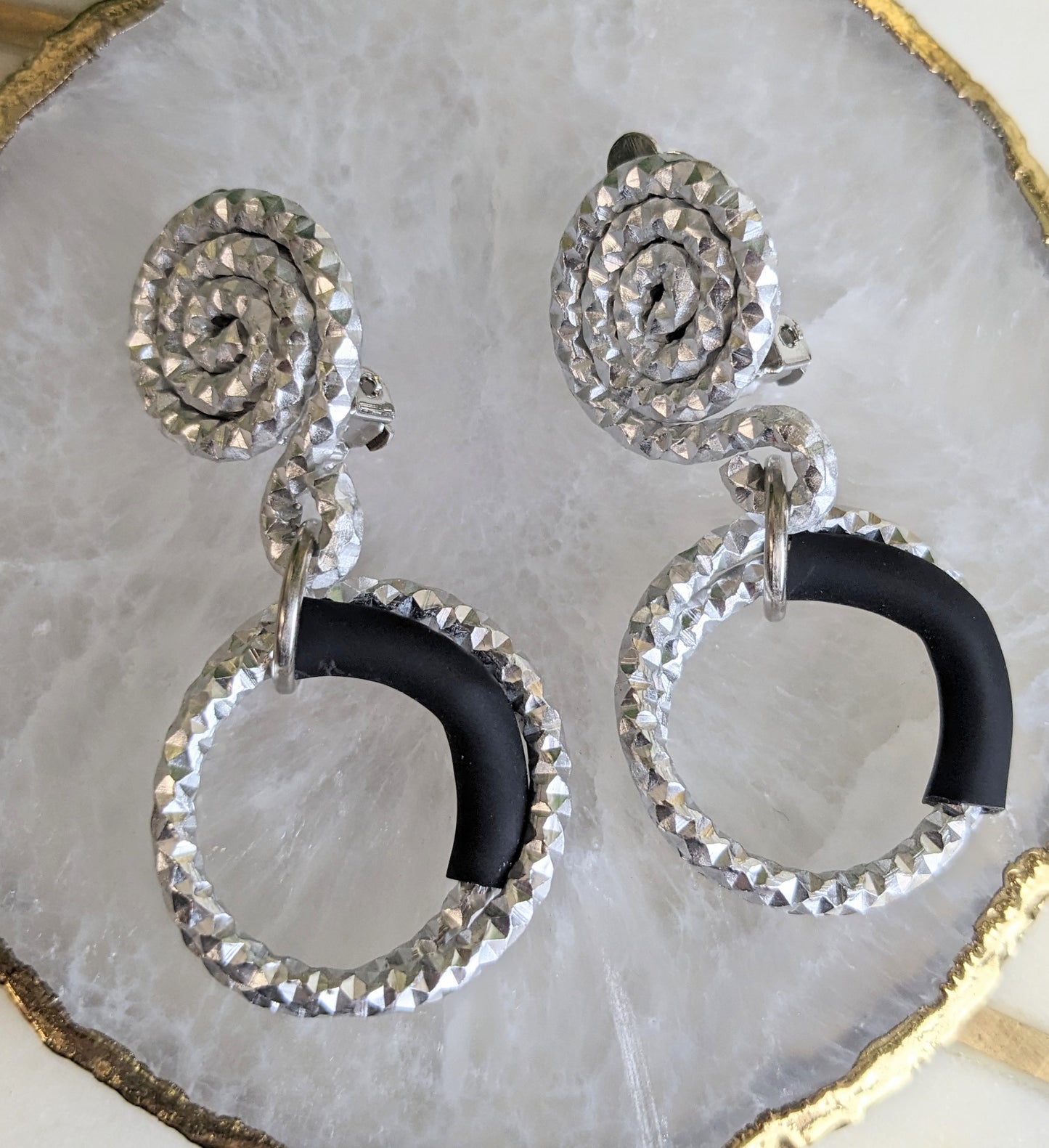 SILVER RINGS EARRING