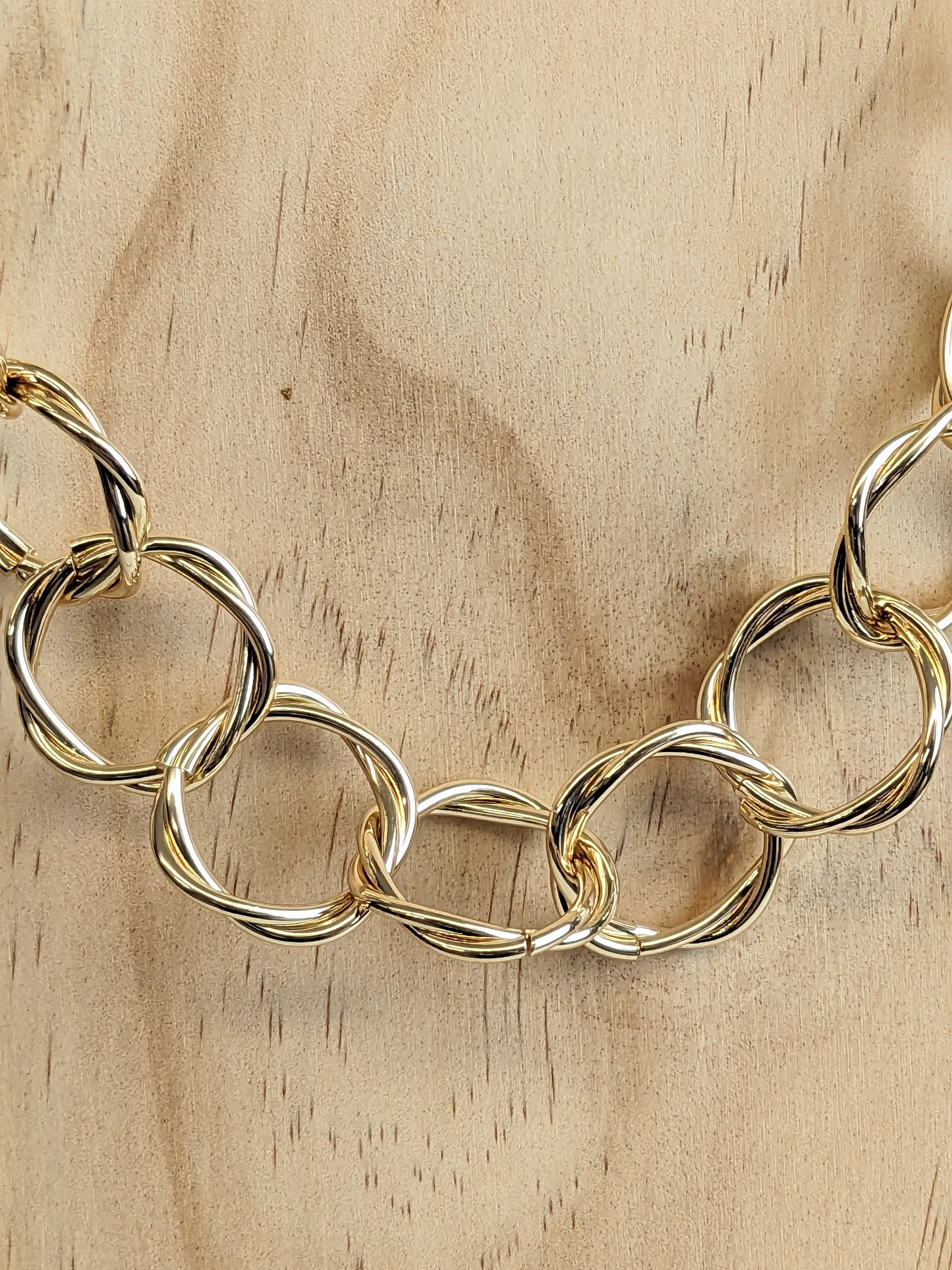 GOLD TWIST RING NECKLACE