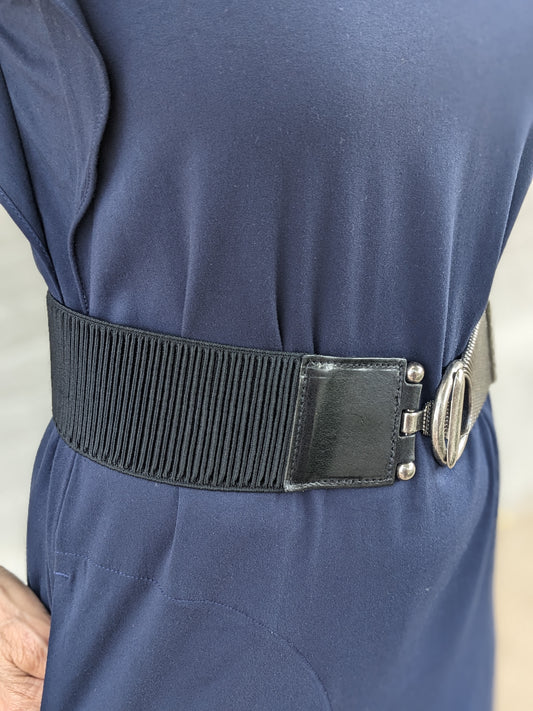 BLACK STRETCH BELT WITH SILVER BUCKLE