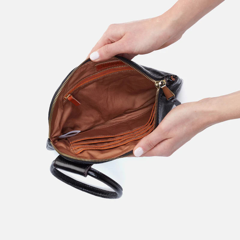 HOBO SABLE WRISTLET