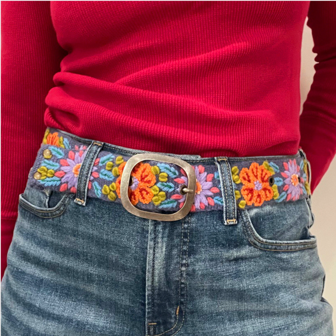 PRAIRIE FLOWERS EMBROIDERED WOOL BELT