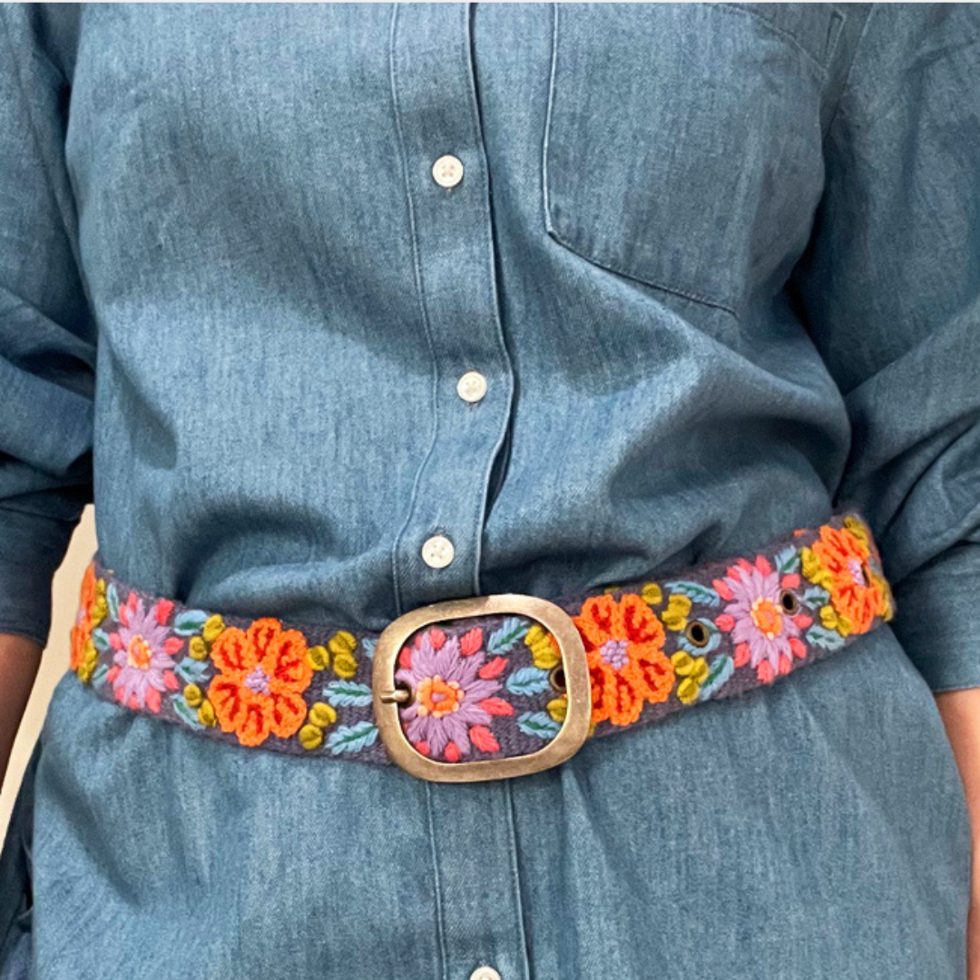 PRAIRIE FLOWERS EMBROIDERED WOOL BELT