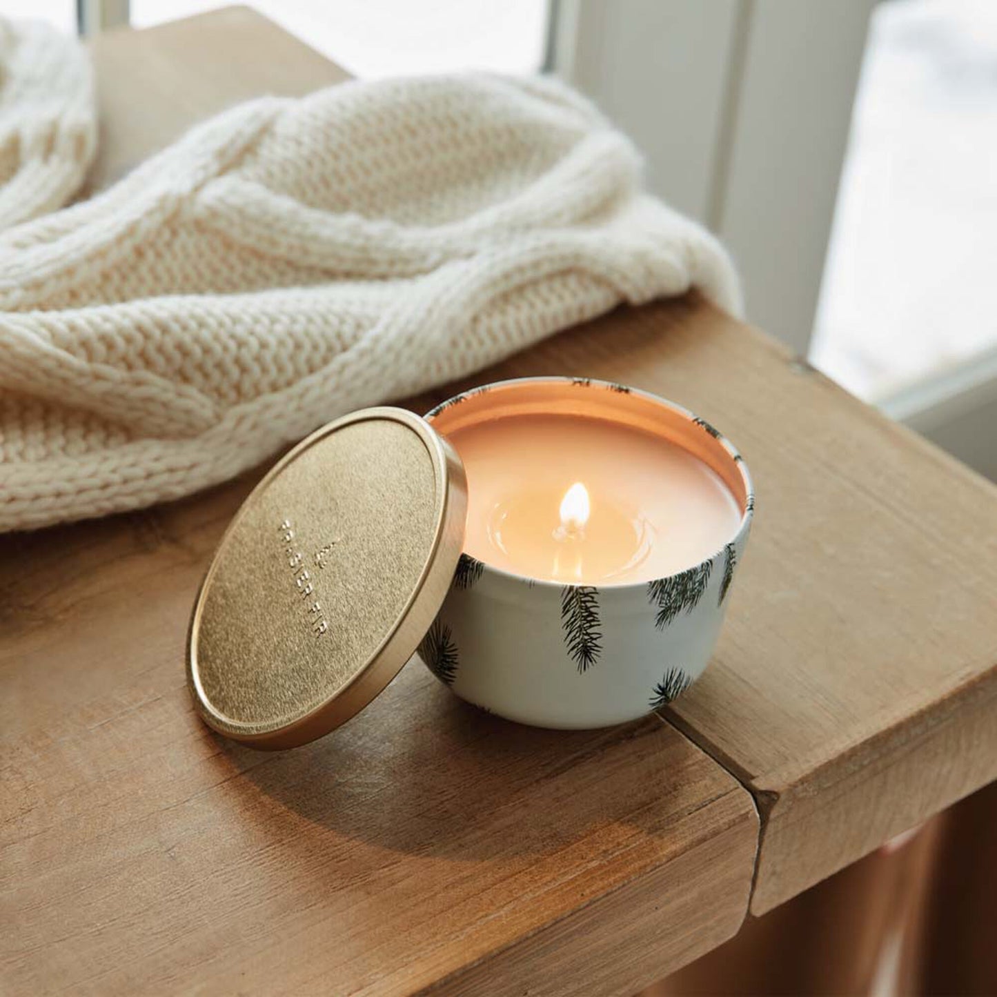 THYMES FRASIER FIR POURED CANDLE TIN