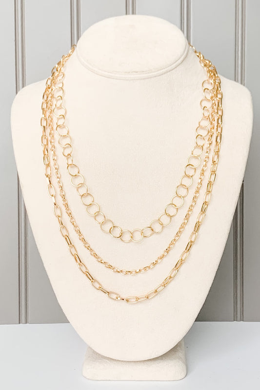 THREE-LAYER CHAIN NECKLACE