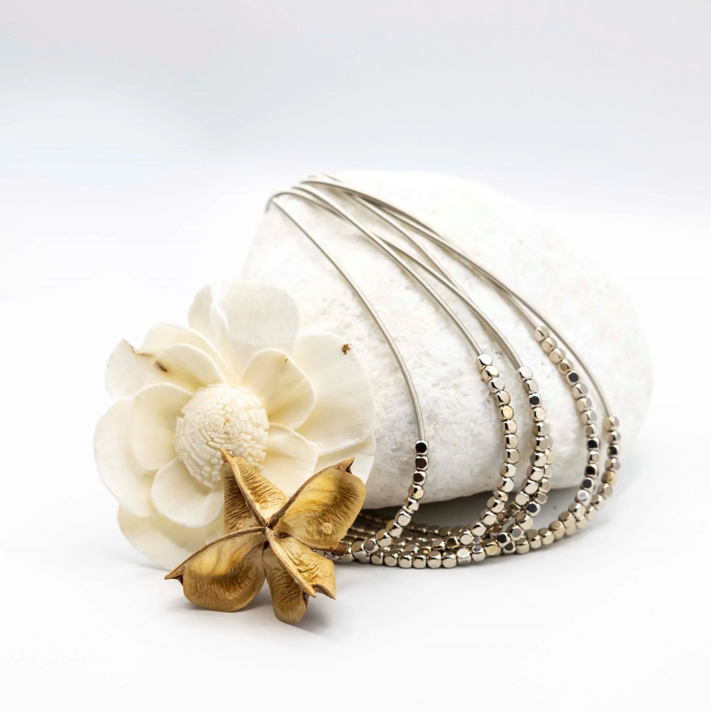 SEA LILY 6 STRAND SQUARE BEAD NECKLACE