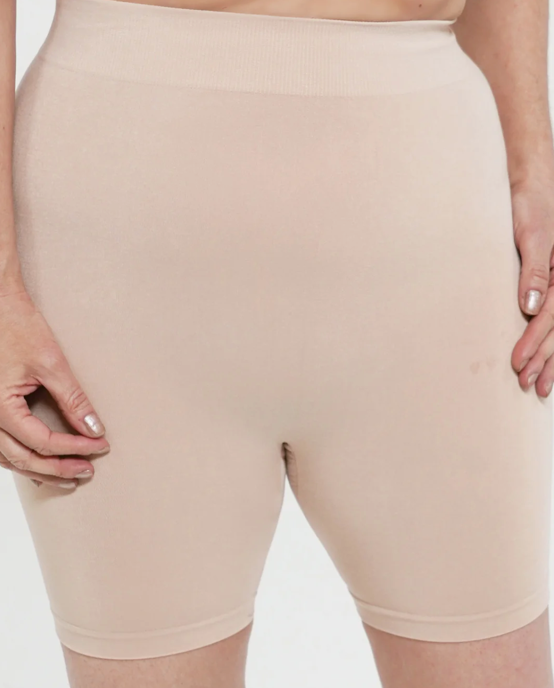 SHAPEWEAR SHORTS