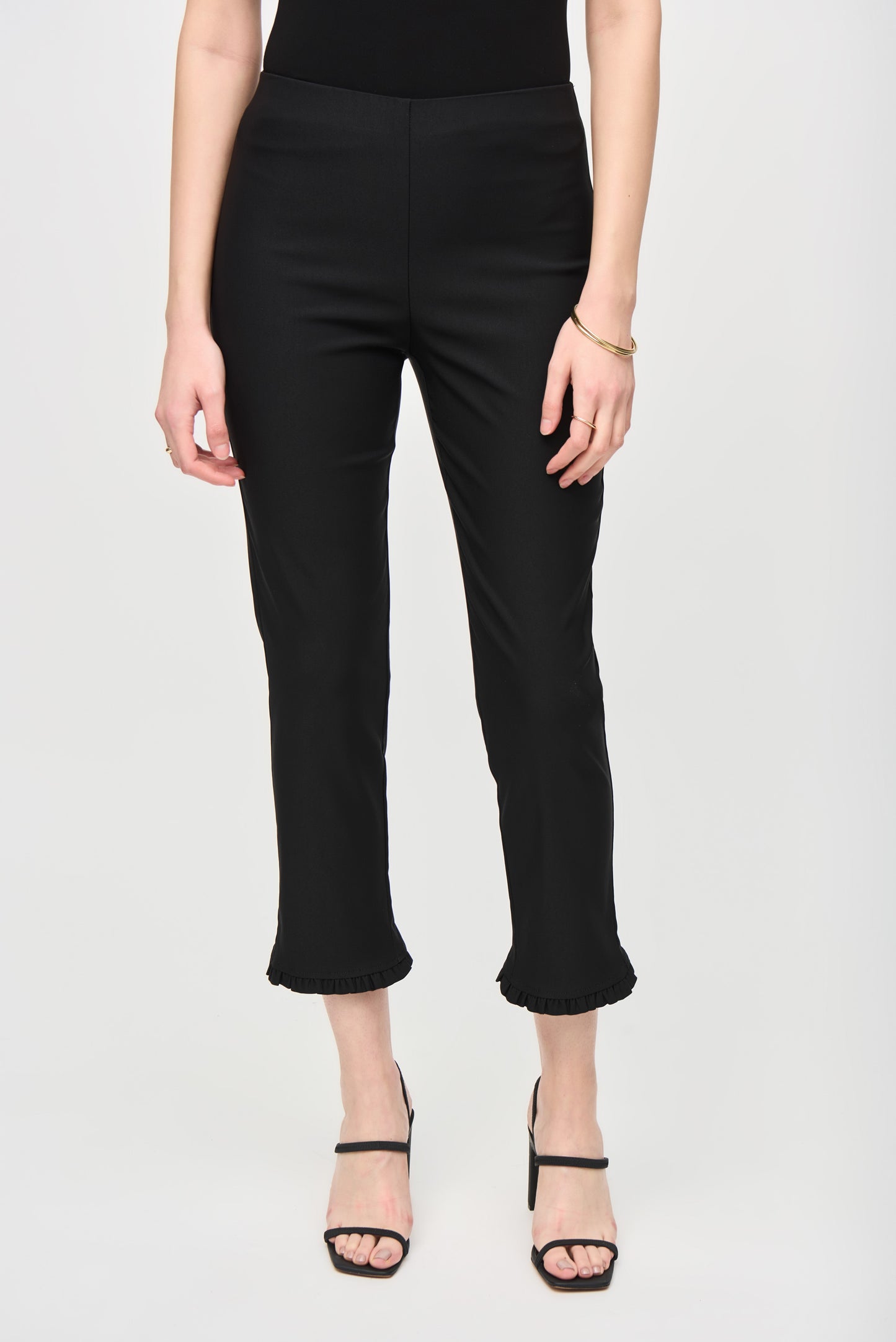 JOSEPH RIBKOFF MILLENIUM CROP PANTS WITH RUFFLES