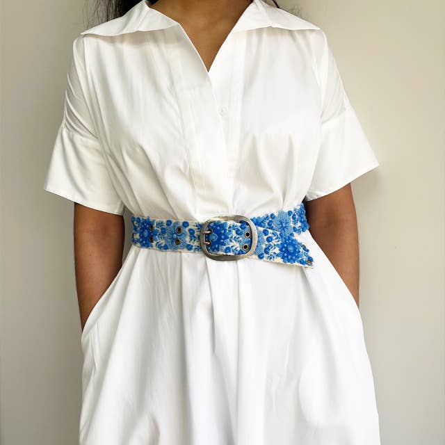 FORGET-ME-NOT FLORAL EMBROIDERED WOOL BELT