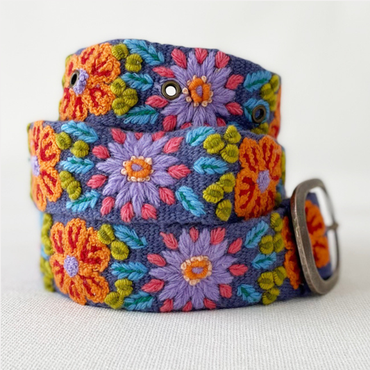 PRAIRIE FLOWERS EMBROIDERED WOOL BELT