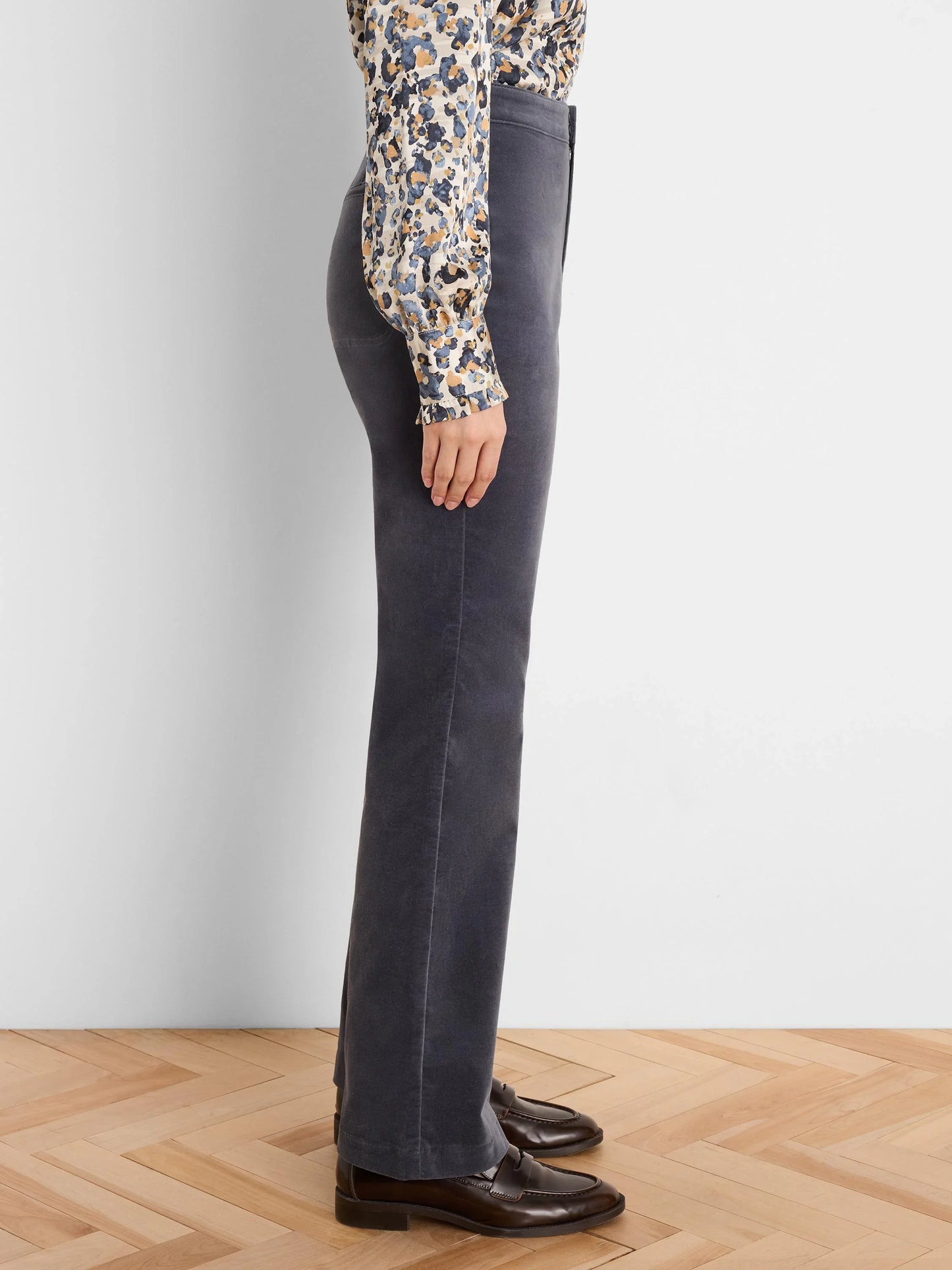 NIC+ZOE Berkeley Boot High Rise Stretch Velvet Pant