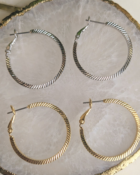 CROSS HATCHED HOOP EARRINGS GOLD OR SILVER