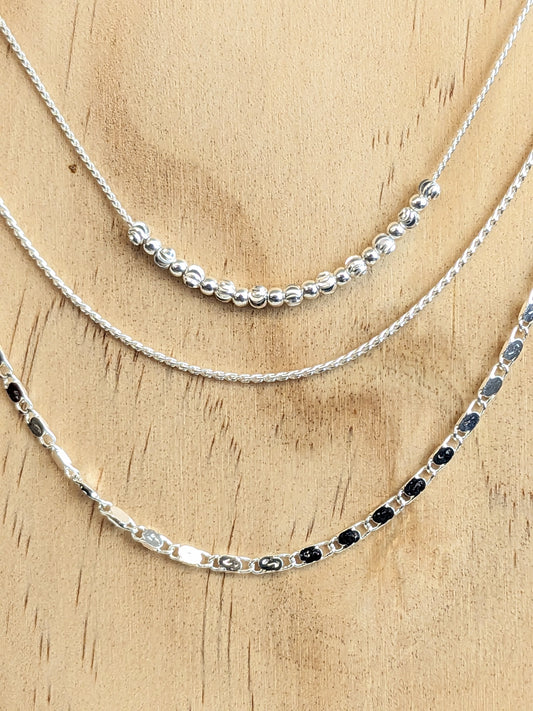 MULTI LAYER NECKLACE GOLD OR SILVER