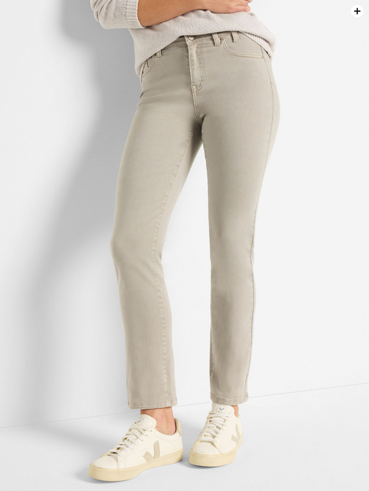 NIC+ZOE 28" DAYTRIP STRAIGHT JEANS