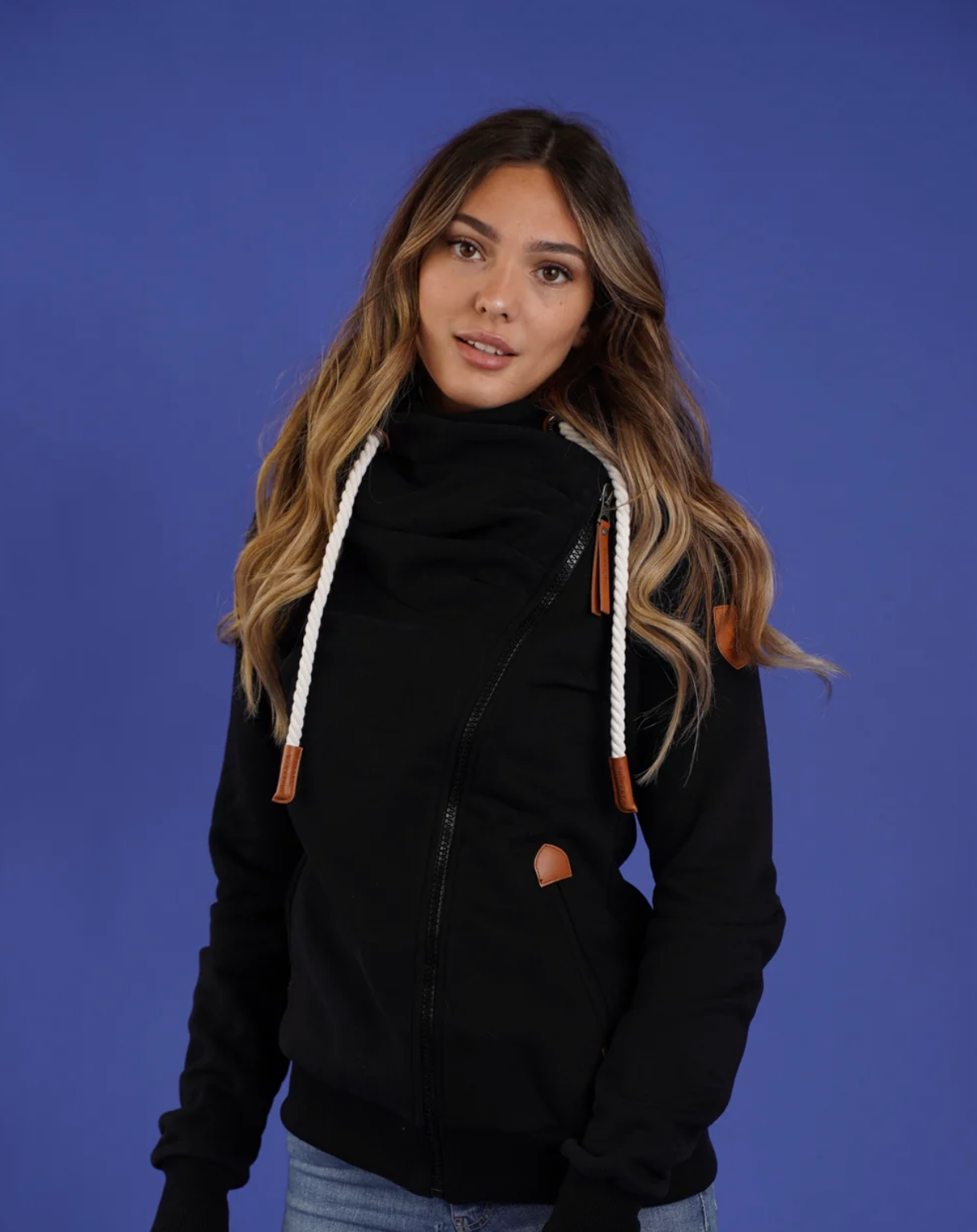 HESTIA SWEATSHIRT