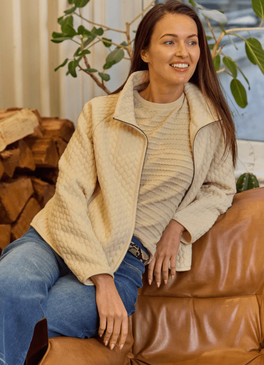 LYSSE SOL QUILTED CABLE JACKET