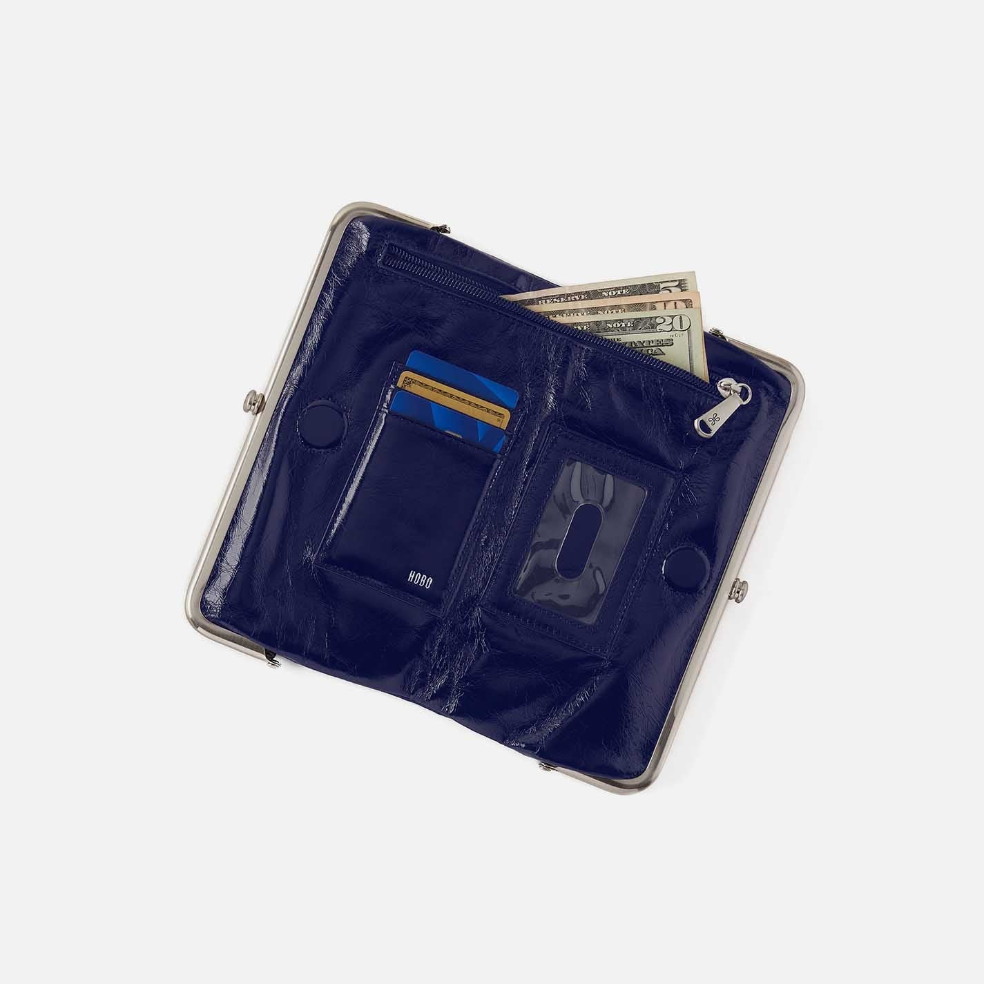 HOBO Lauren Clutch-Wallet