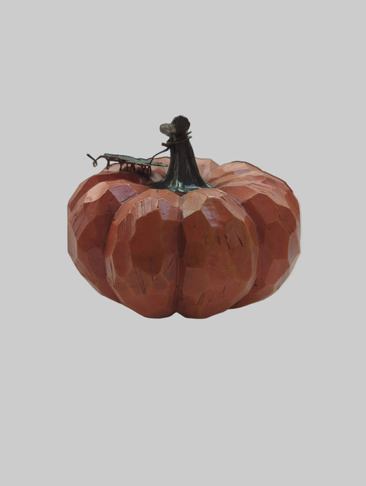 K&K Resin Chunky Pumpkin