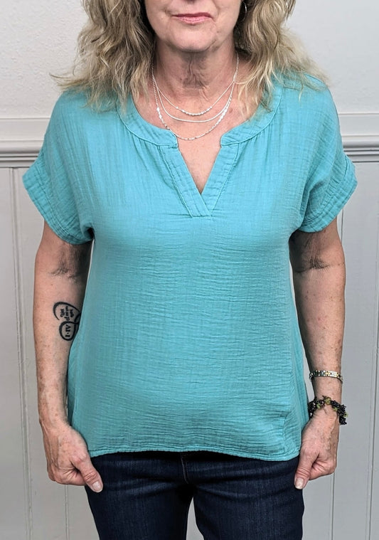 SHORT DOLMAN SLEEVE TOP