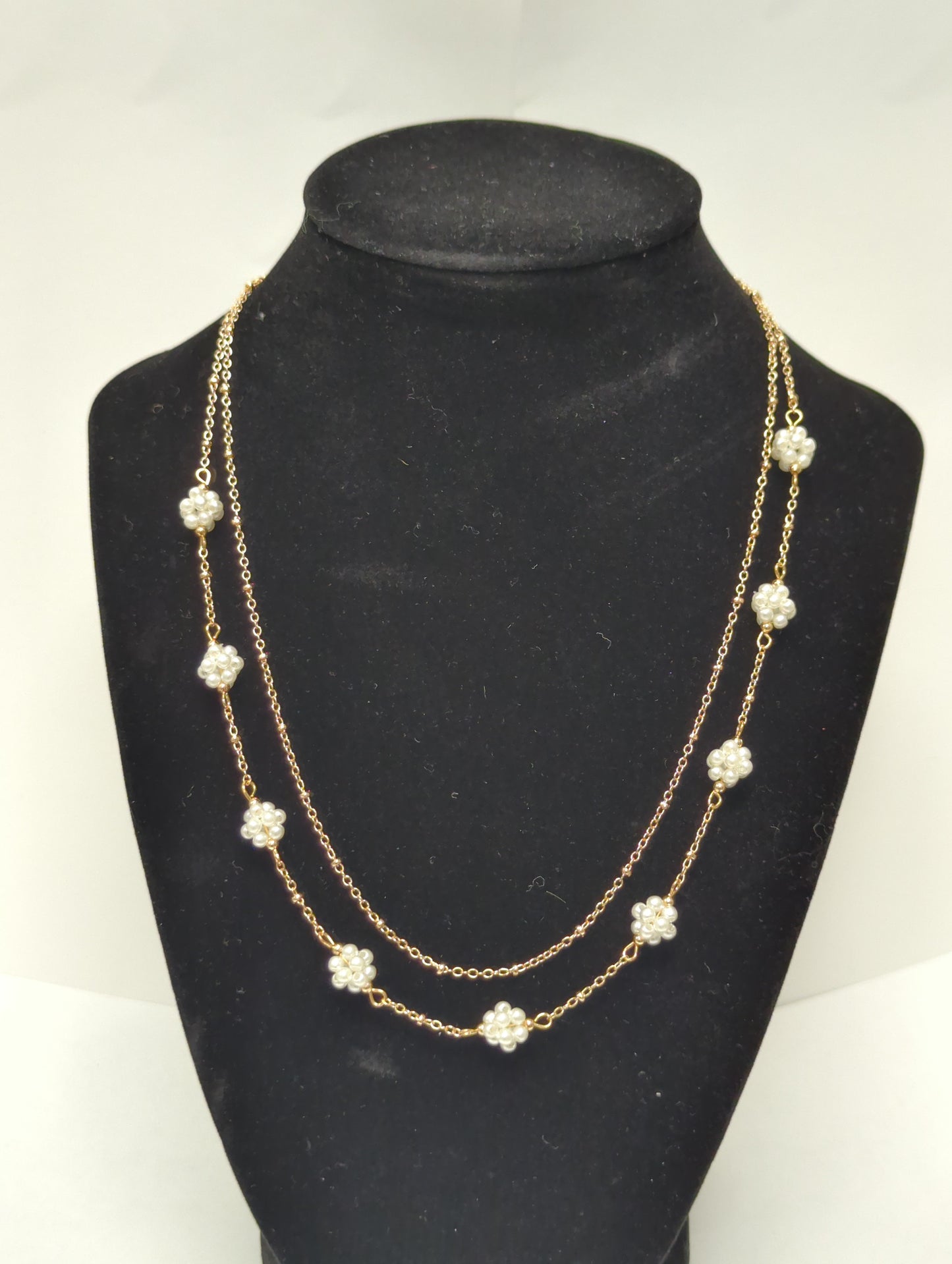 Meghan Browne Dolly Necklace Gold and Pearl