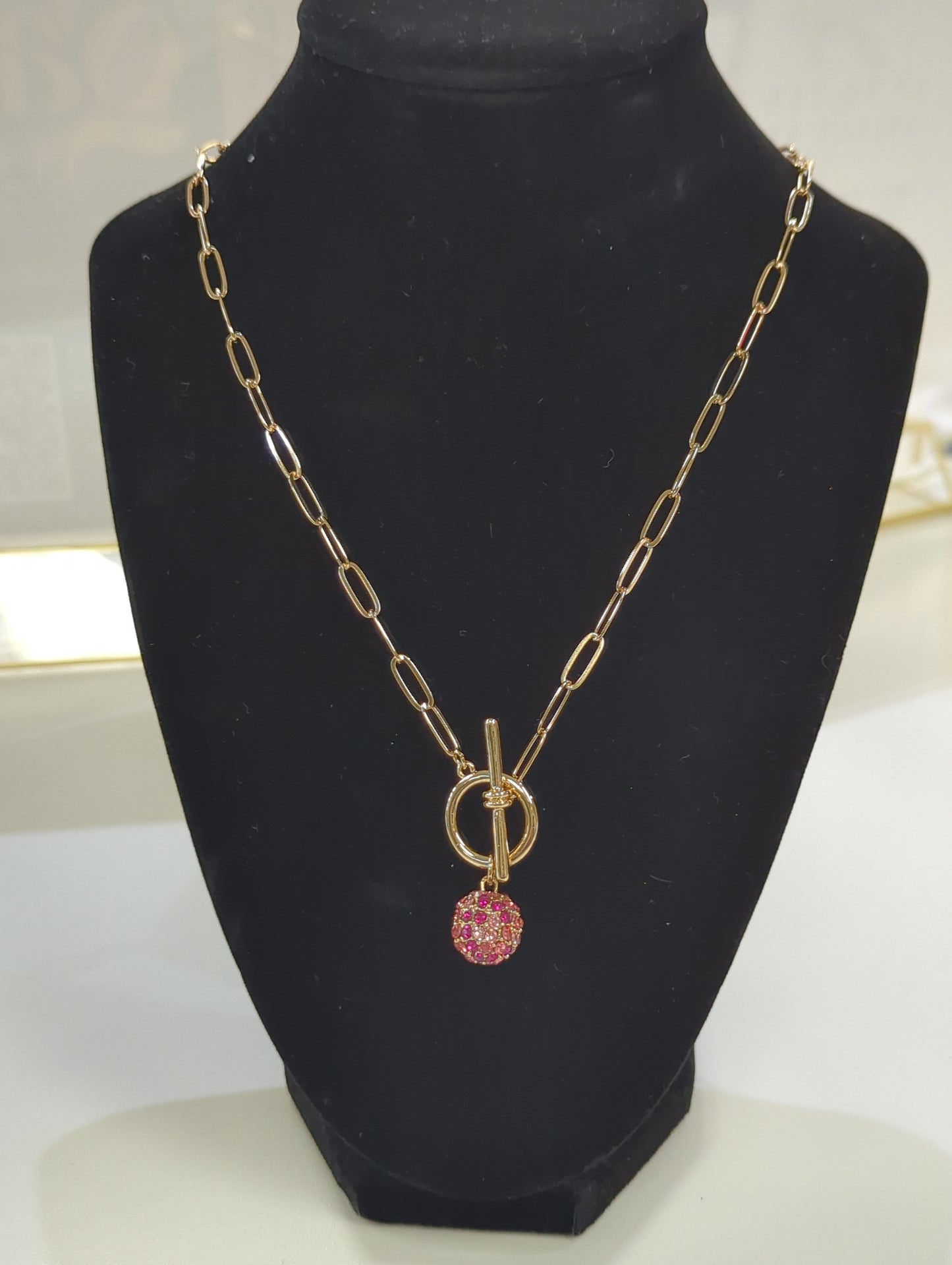 Meghan Browne Able Necklace Pink