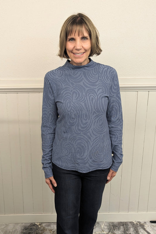 MODODOC LONG SLEEVE MOCK NECK FITTED TOP