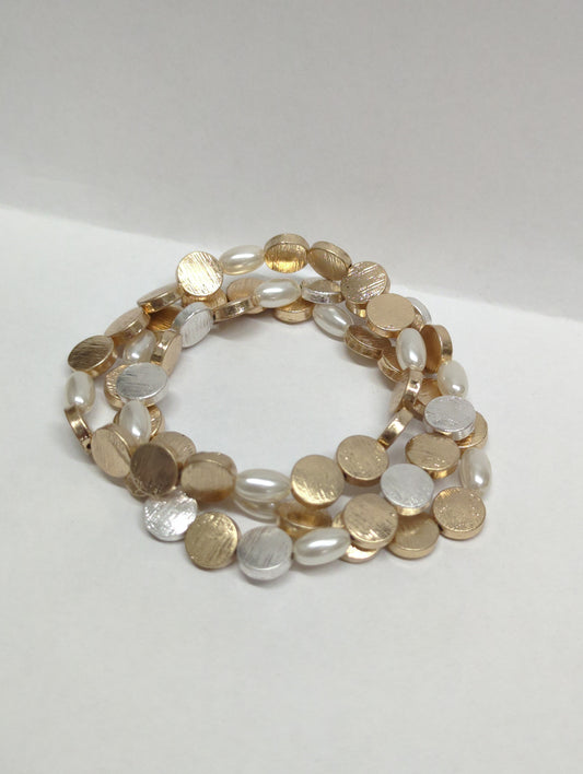 Meghan Browne Lenon Bracelet Gold and Pearl