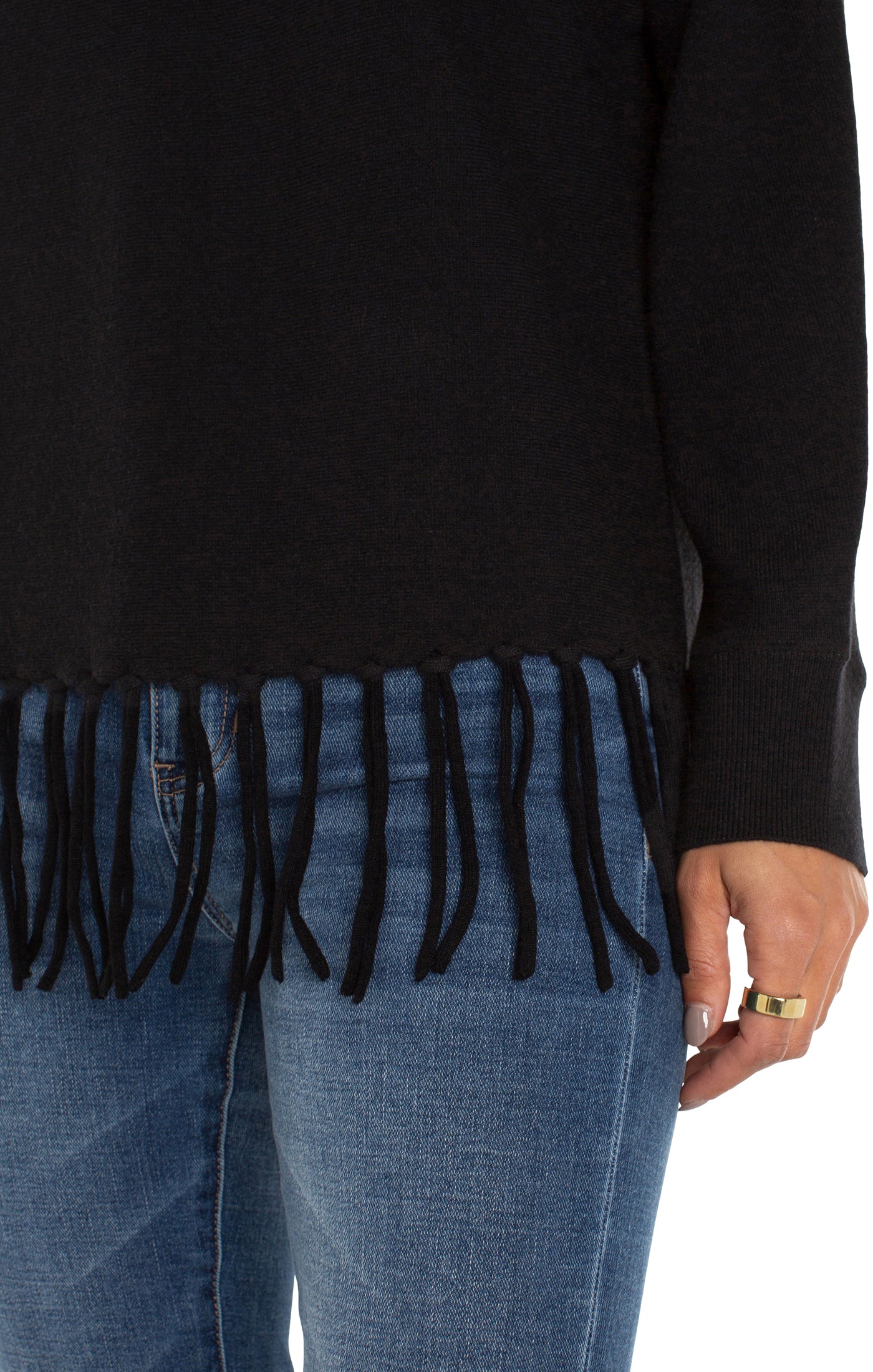 LIVERPOOL LONG SLEEVE SEAMLESS DOLMAN SWEATER WITH FRINGE