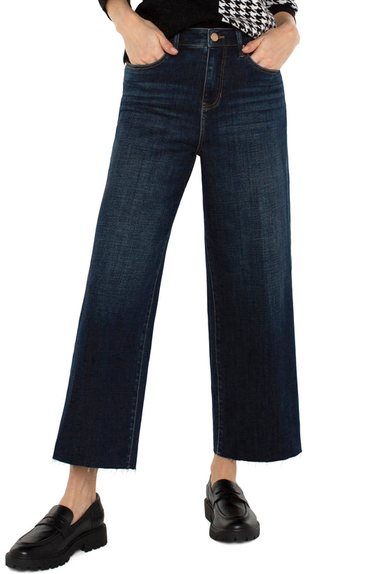 LIVERPOOL STRIDE HI-RISE CROP WITH WIDE CUT HEM 26" INSEAM