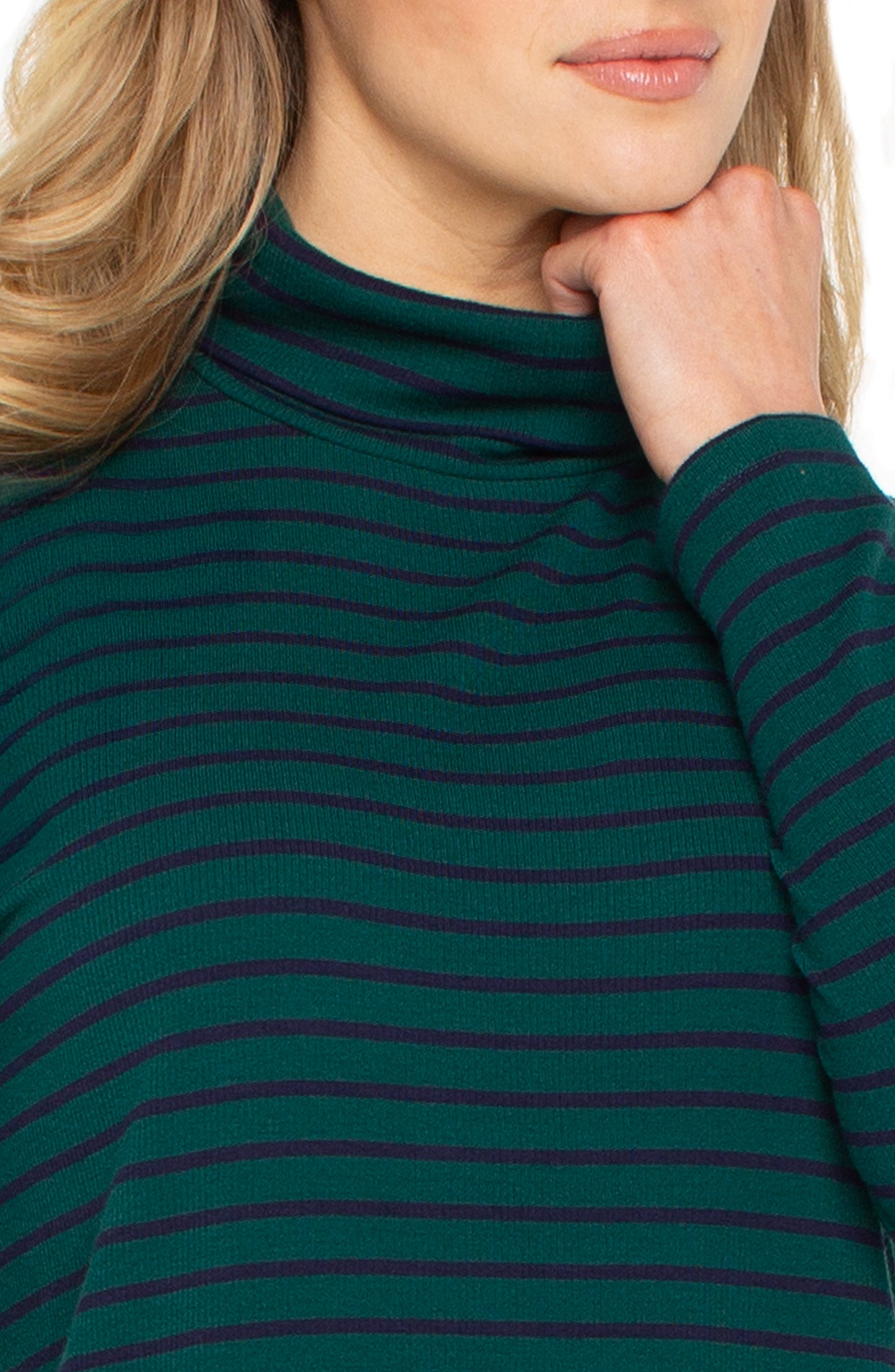 LIVERPOOL LONG SLEEVE TURTLENECK KNIT TOP
