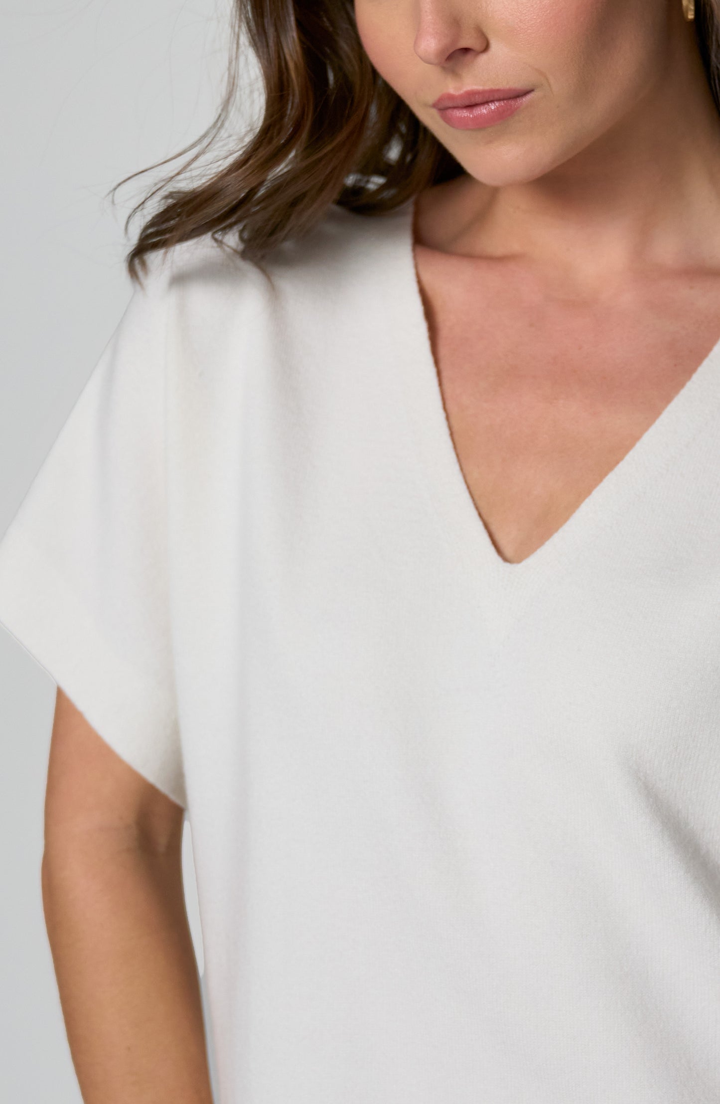 Liverpool Short Sleeve V Neck Dolman Popover Sweater with Step