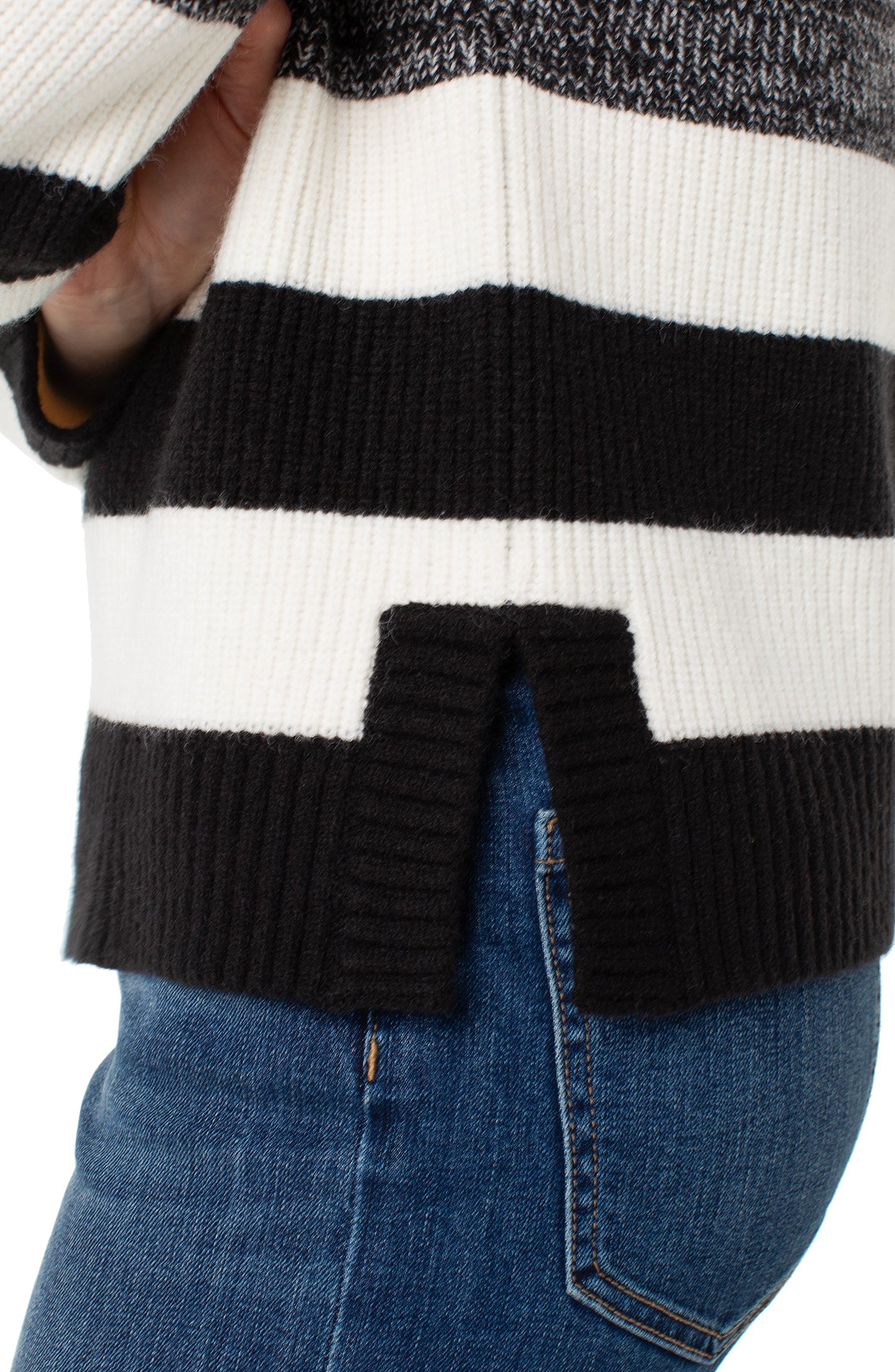 LIVERPOOL LONG SLEEVE V-NECK SWEATER