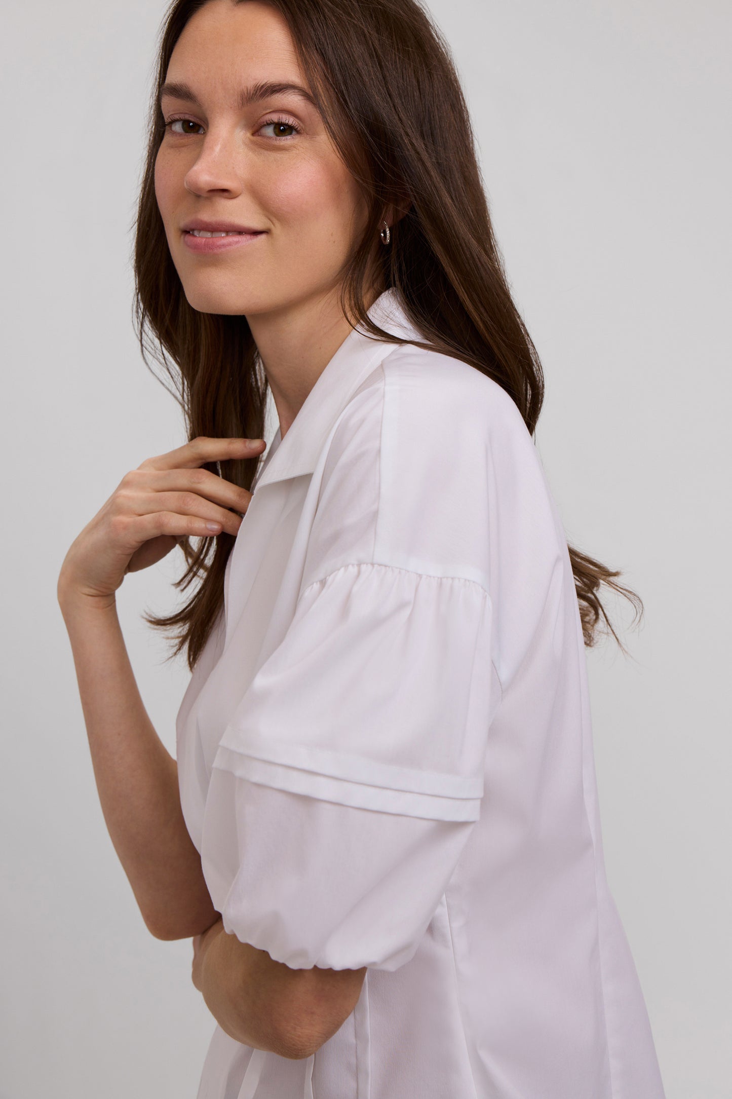 Foxcroft Lucia Elbow Puff Sleeve Shirt