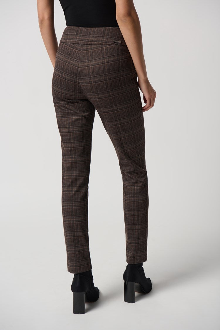 JOSEPH RIBKOFF HEAVY KNIT PLAID PULL-ON PANTS