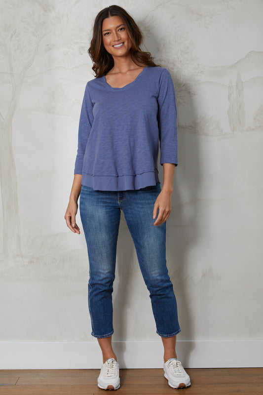 MODODOC 3/4 LENGTH SLEEVE TWIST NECK TOP