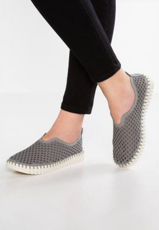 ILSE JACOBSEN TULIP SLIP-ON