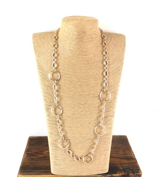 LONG MULTI-SIZE LINK CHAIN NECKLACE
